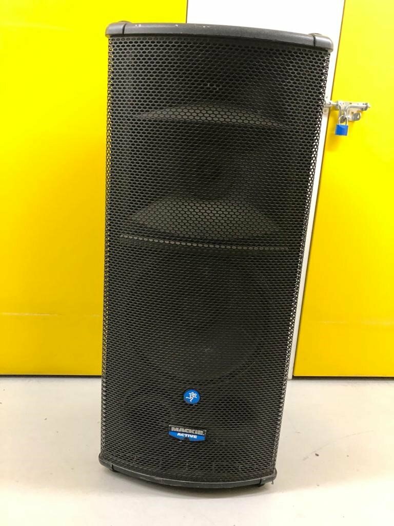 Mackie SR1530 Active PA Speakers in Sheffield, South Yorkshire Gumtree