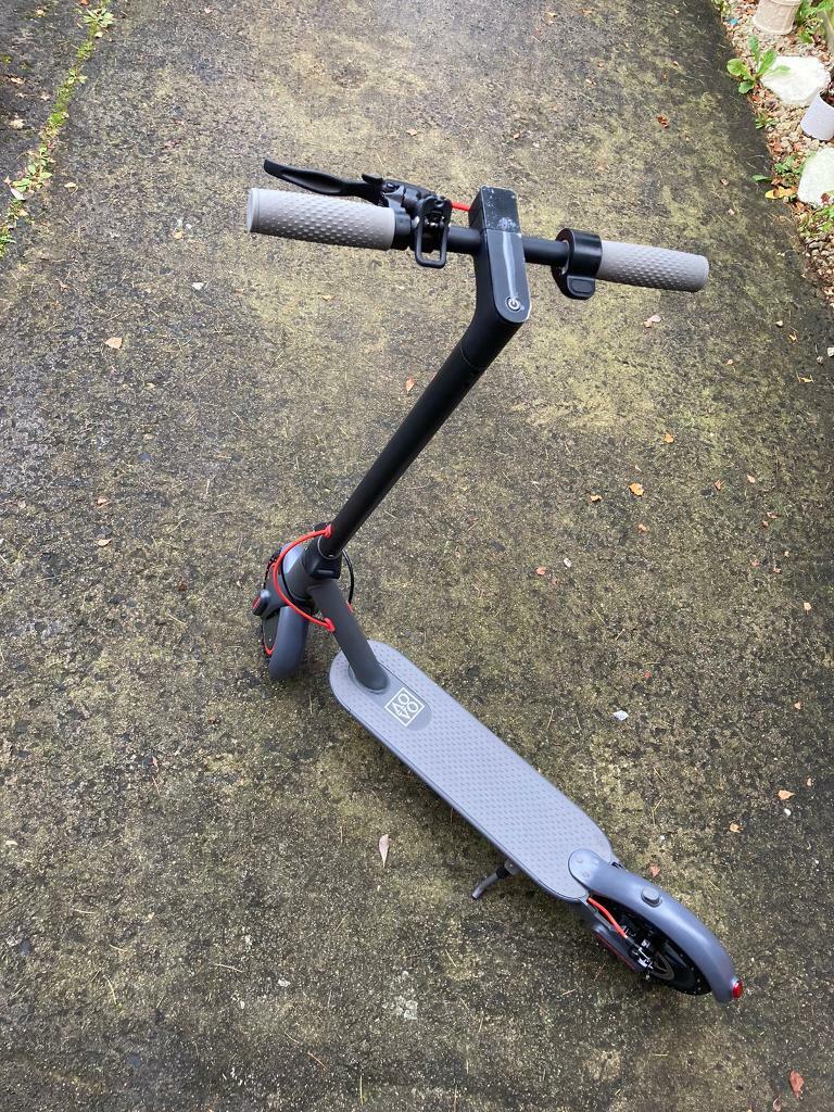 ***Genuine*** Aovo Pro M365 350w Adult Electric Scooter 31km/h in