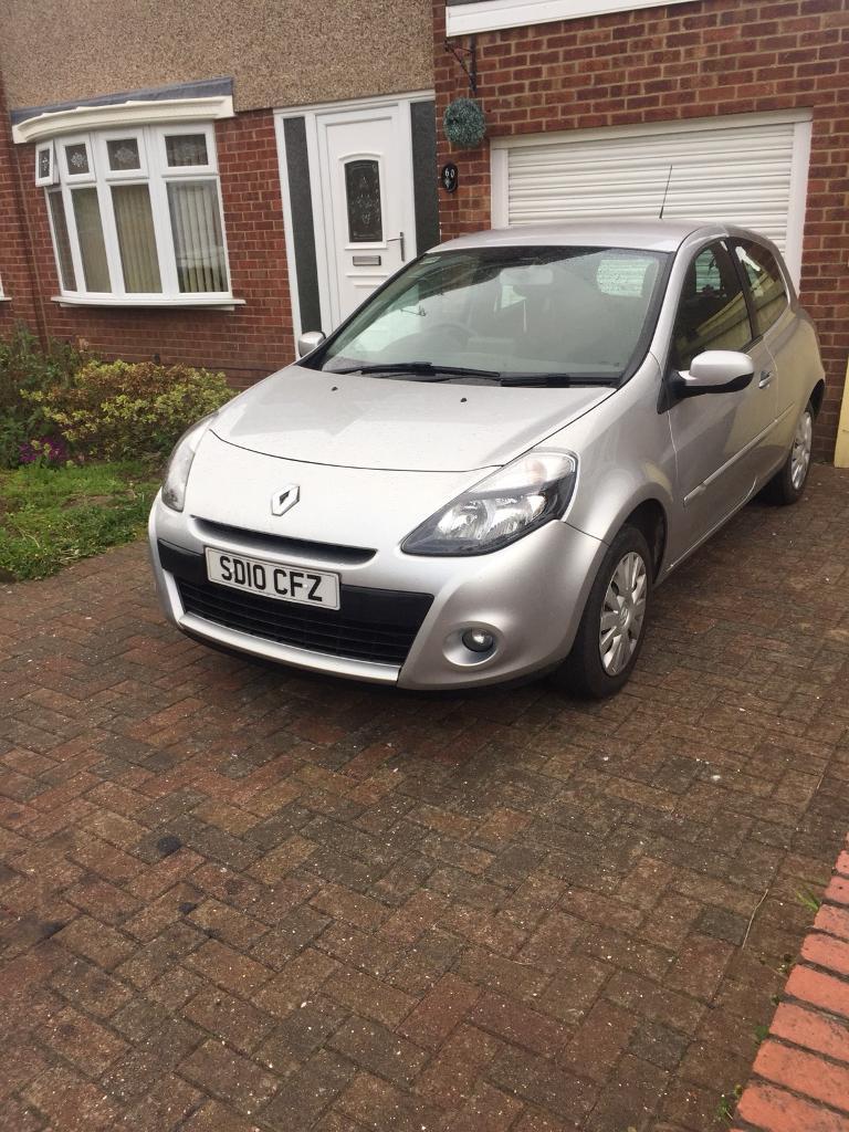 RENAULT CLIO tom Tom in Eston, North Yorkshire Gumtree