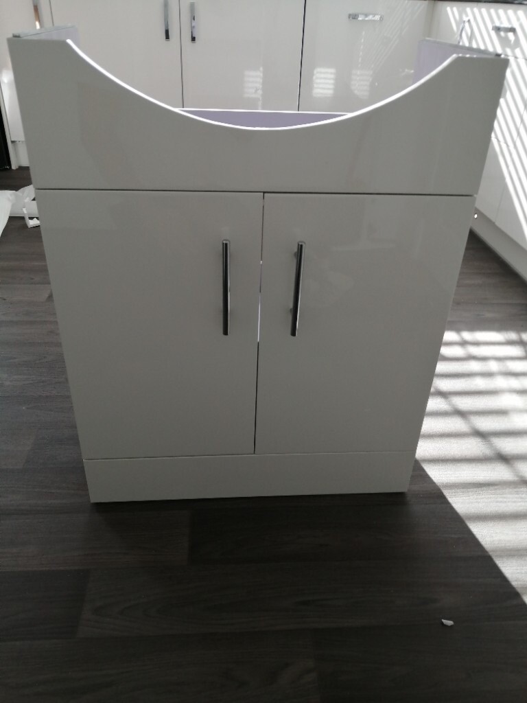Brand new gloss white under sink 65cm in Hyde, Manchester