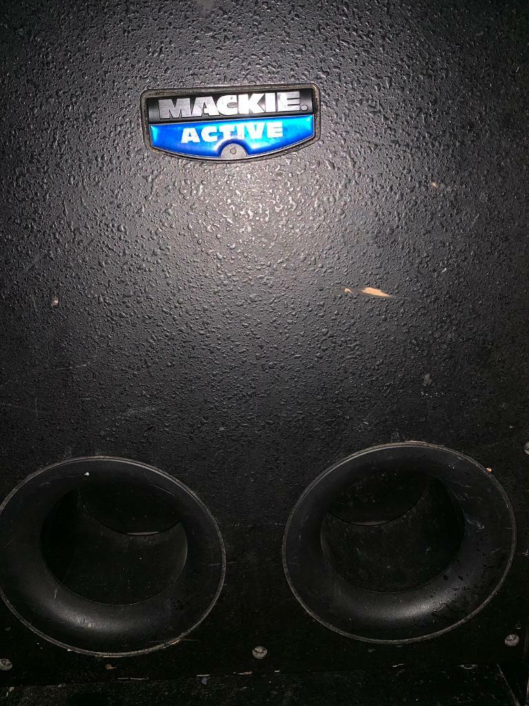 Mackie SRS 1500 Active subwoofer in Edmonton, London Gumtree