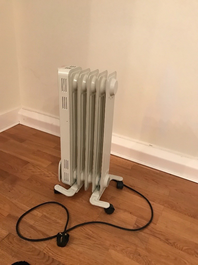 Oil filled radiator style electric heater in Milltimber, Aberdeen