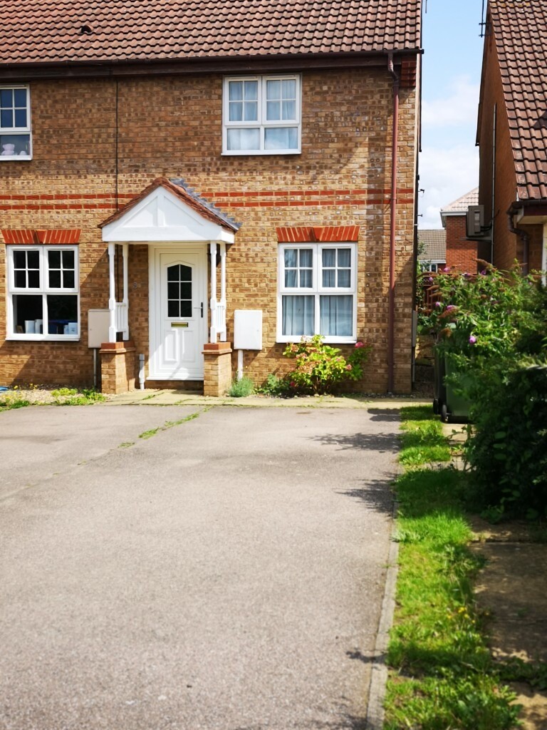 2 Bedroom House HartLand Drive Market Harborough Private Let No Agencies in Market Harborough