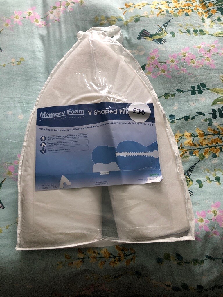 Dunelm memory foam v shaped pillow in Saltash, Cornwall Gumtree