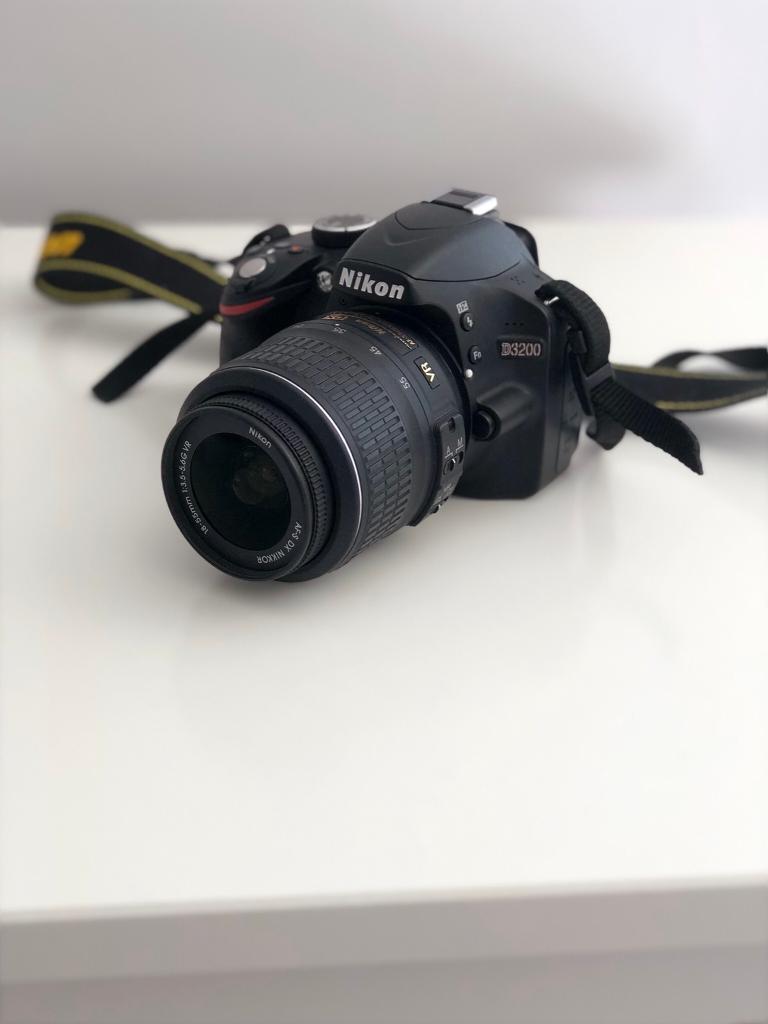 Nikon D3200 1855 VR Kit + Sigma 70300mm lens and accessories in
