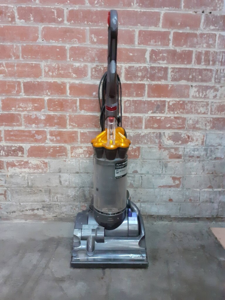 DYSON DC27 ANIMAL BAGLESS UPRIGHT CYCLONIC HEPA VACUUM CLEANER in