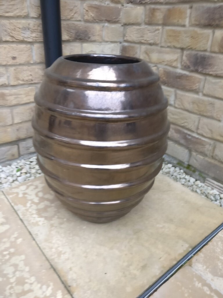 Alibaba Plant Pot Great Colour Really good quality!! in Pontypool