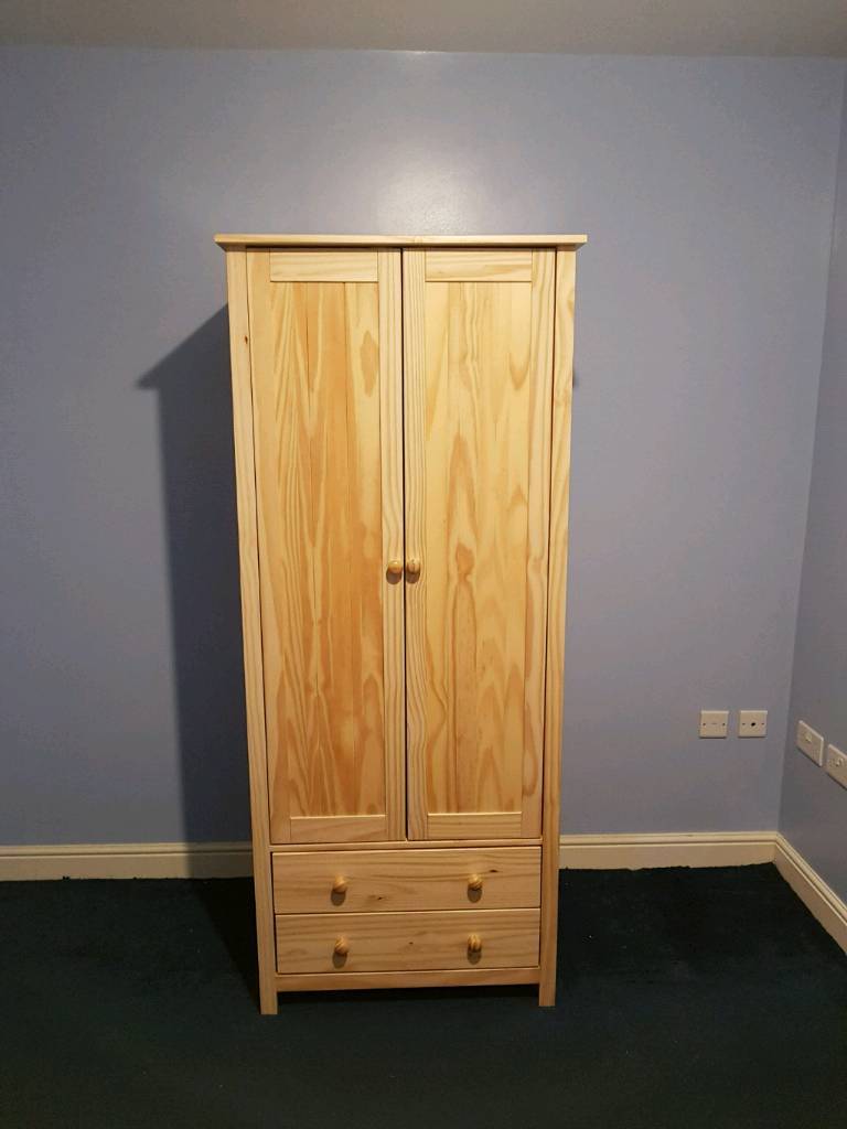2 Door 2 Drawer Pine Wardrobe In Leyland Lancashire Gumtree