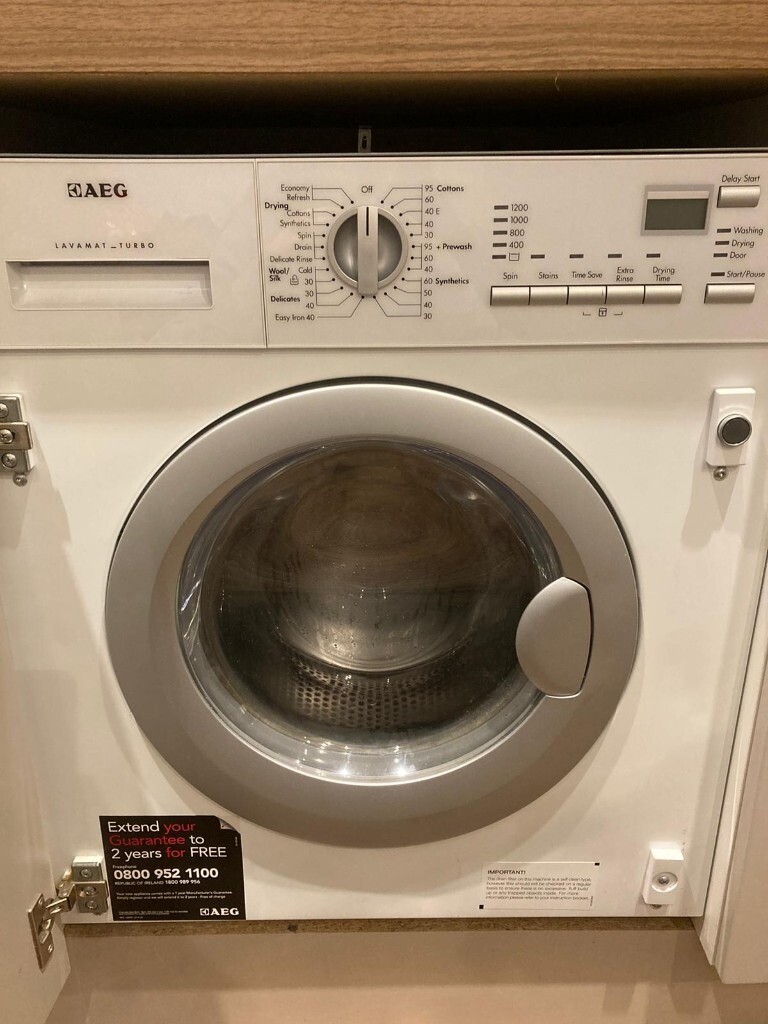 AEG Washing machine with integrated dryer | in Islington, London | Gumtree