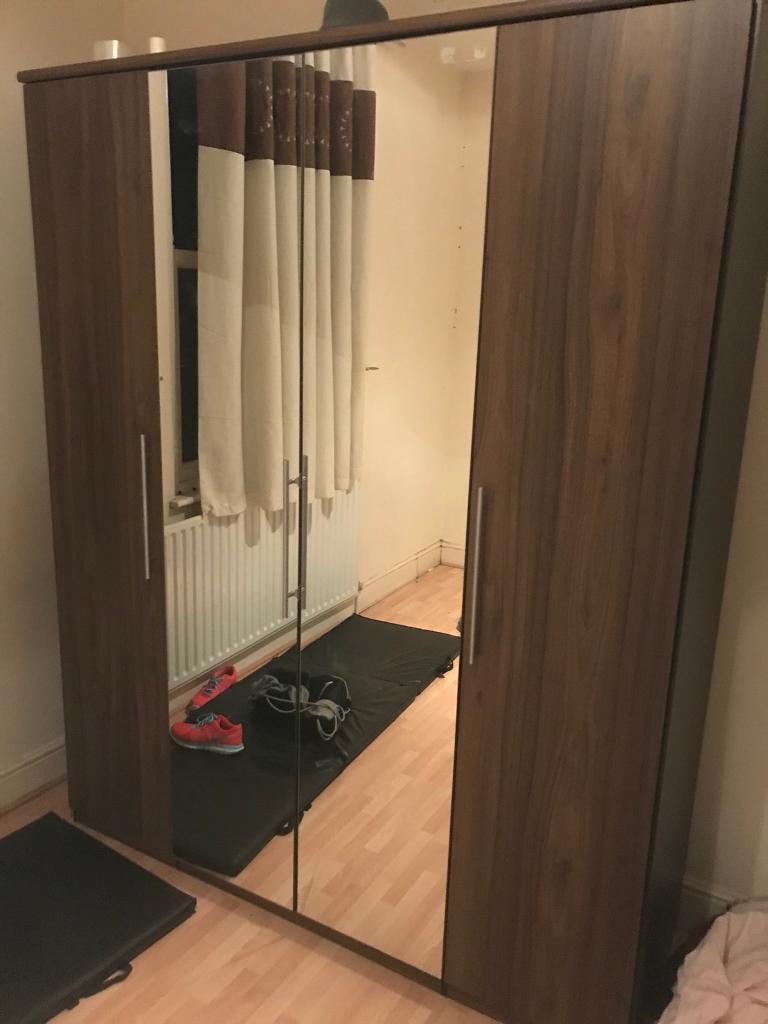 Prague 4 Door Mirrored Wardrobe With 3 Drawers
