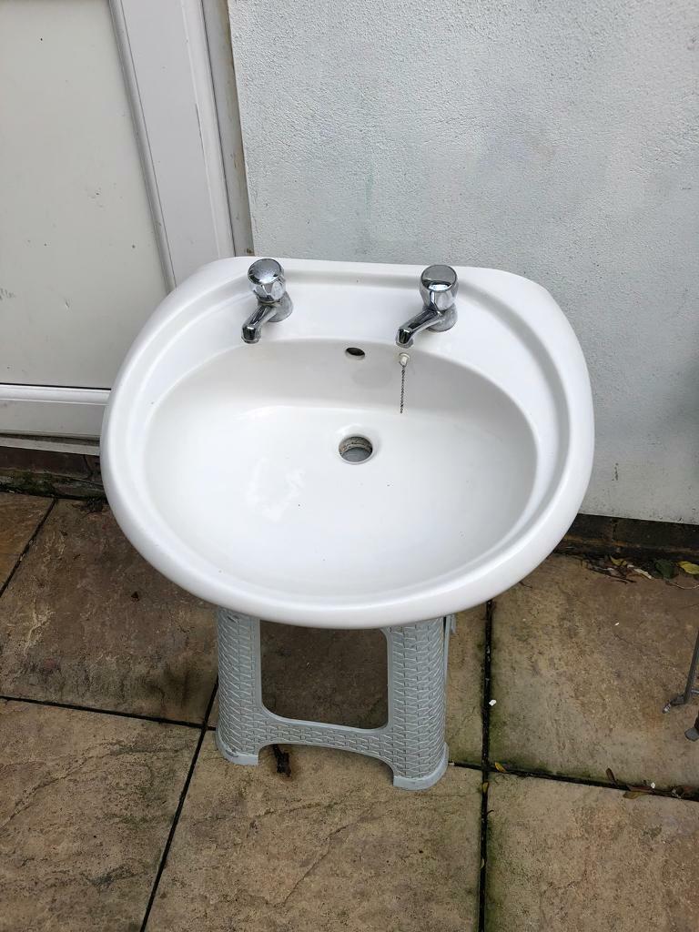 Bathroom Sink Gumtree Everything Bathroom