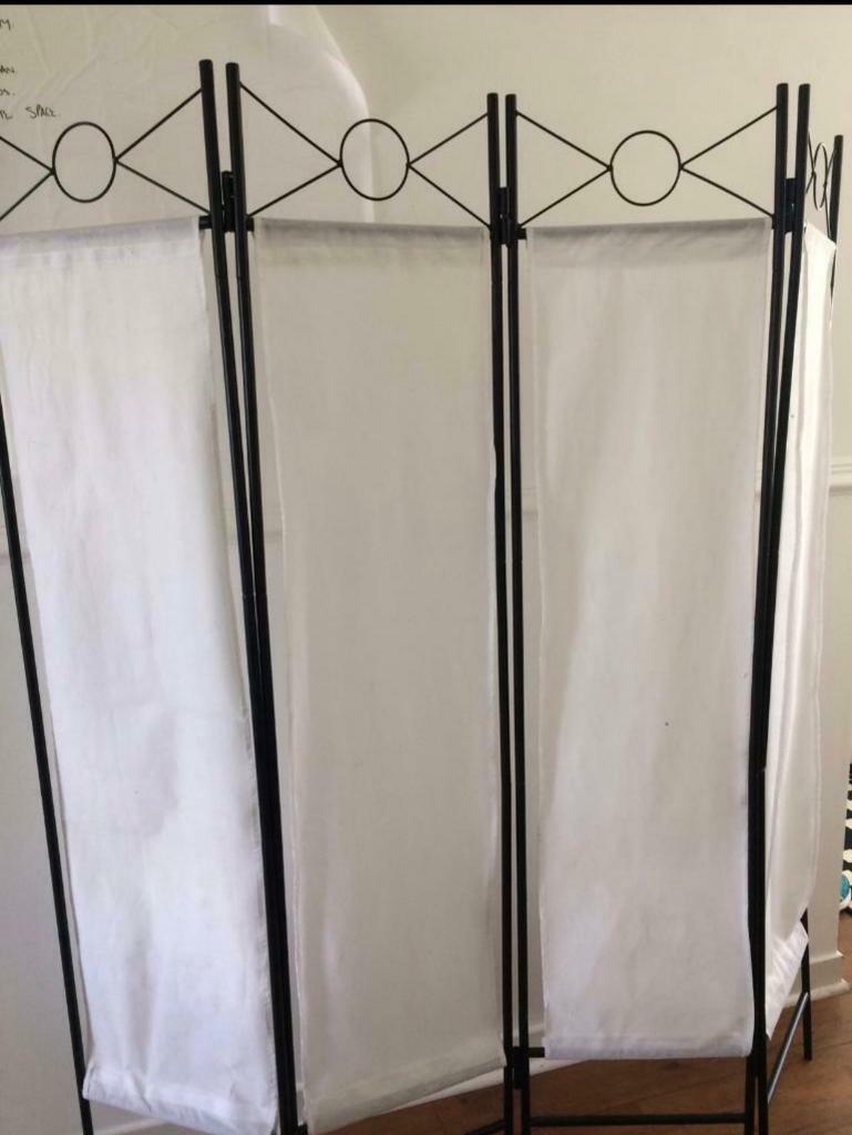 Room divider. 4 panel 6ft black metal frame. *Read description in