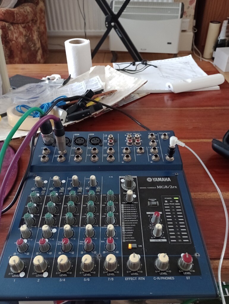 YAMAHA MG8/2FX MIXER in Acton, London Gumtree