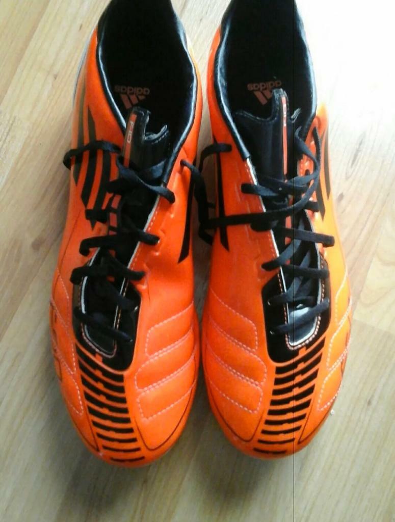 size 9 nike football boots
