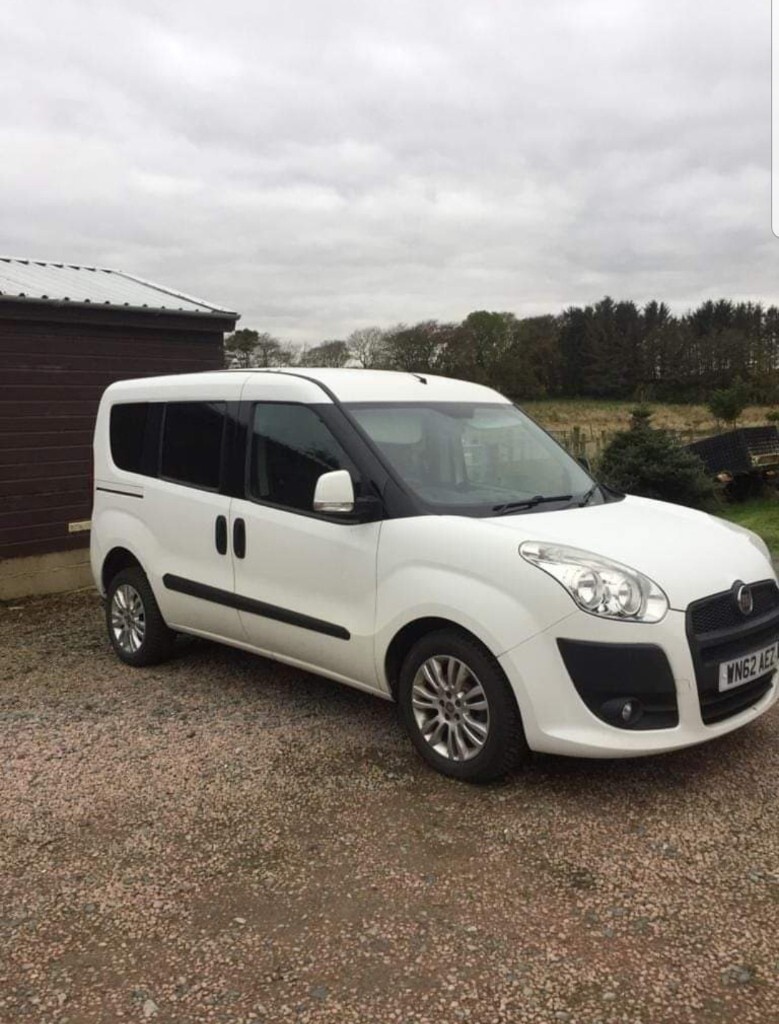 Fiat doblo 2012