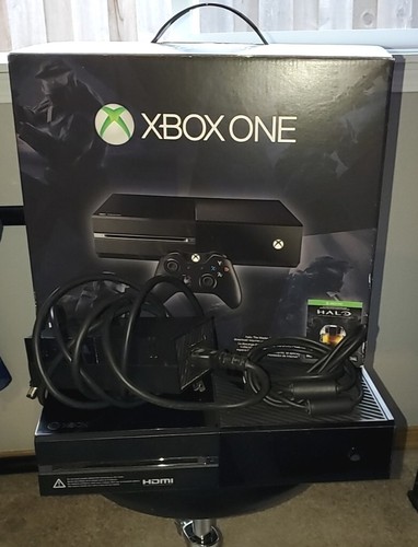 Amazon.com: Xbox One 500GB Console - Halo: The Master Chief