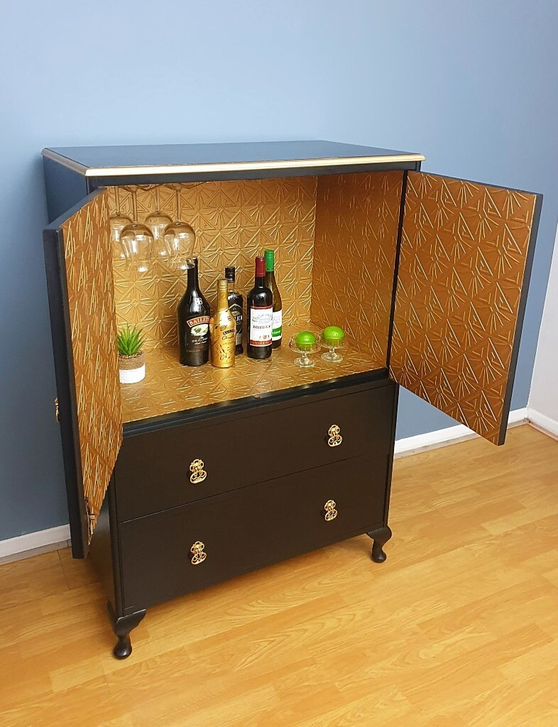 Drinks Vintage Gin Black & Gold drinks bar