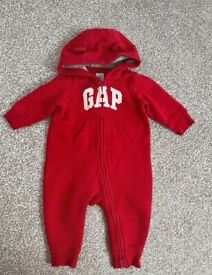 image for Baby gap outfit