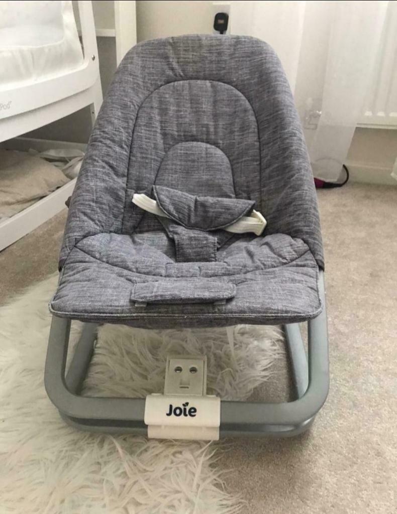 Joie Baby Bouncer free to a good home in Dunstable, Bedfordshire
