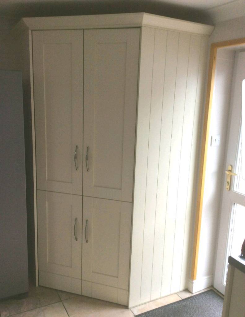 Wren kitchen Hi line tower Larder cupboard in Wimborne, Dorset