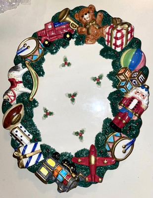 FITZ & FLOYD CHRISTMAS TOYS WREATH OMNIBUS OVAL SERVING PLATTER / WALL HANGING