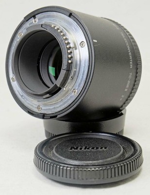 Nikon AF-S TC-20eII, 2.0x teleconverter - NICE! (1898)