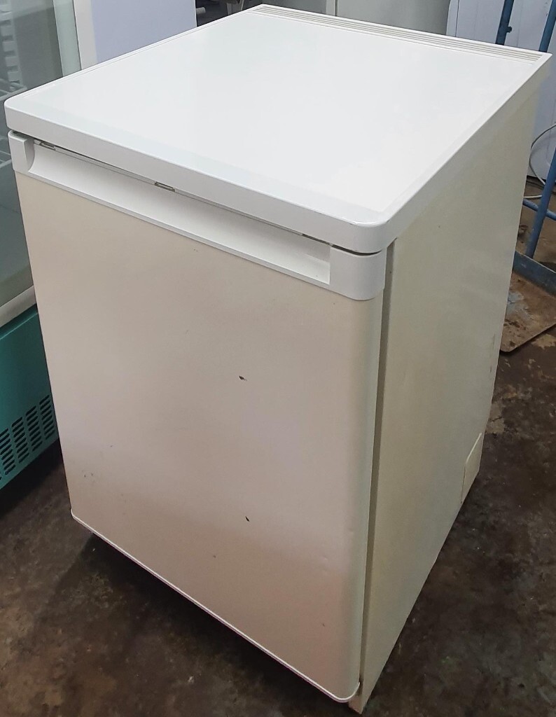 Bosch KTR15425GB Under counter Fridge, mini Fridge in Hunslet, West