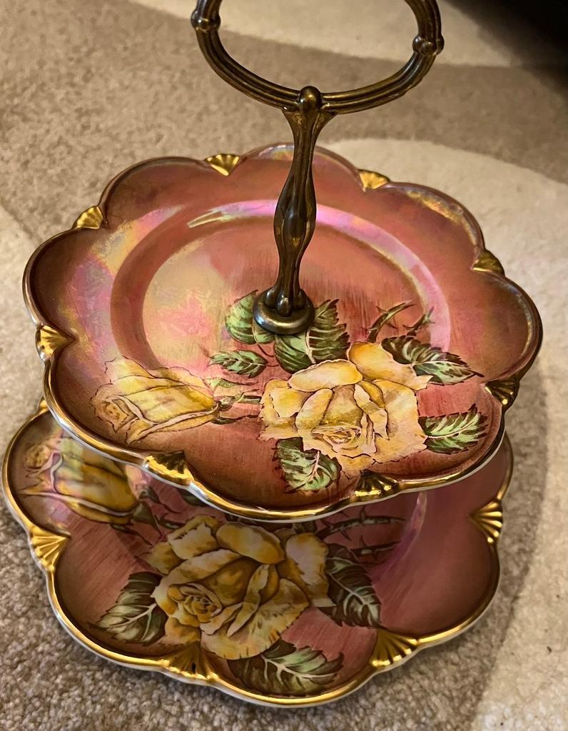 Royal Winton Grimwades Vintage Pink Floral Cake Stand in Cambuslang