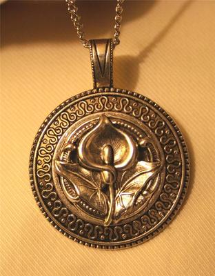Sloped Metal Beaded Resurrection Lily Iris New Life Silvertone Pendant Necklace