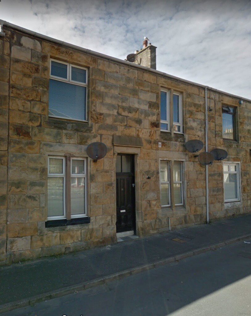 Hyndpark Homes Premium 2 Bedroom Flat in Saltcoats Part Furnished