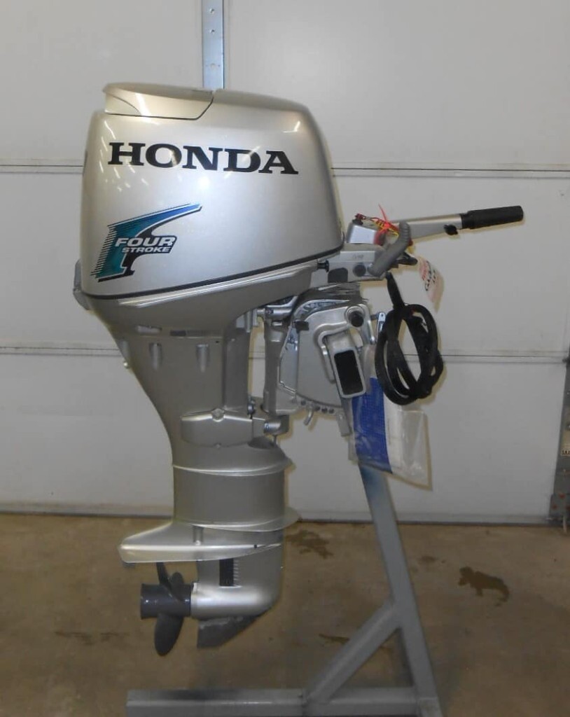 outboard engine honda 30hp short shaft in Helensburgh, Argyll and