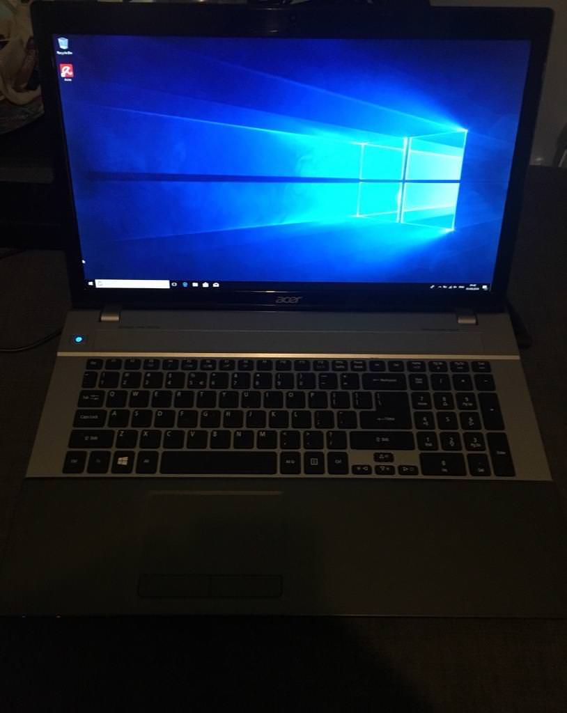 How Do You Split Screen On Acer Laptop