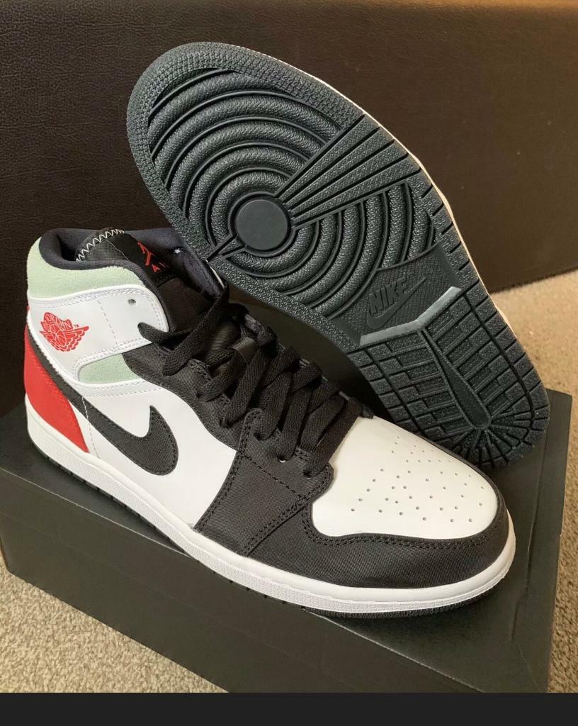 nba x nike dunk low emb chicago