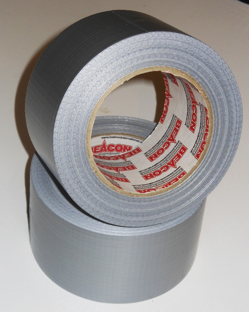 EXTRA WIDE GAFFER/DUCT TAPE 36 ROLLS SUPER STICK in Oldham