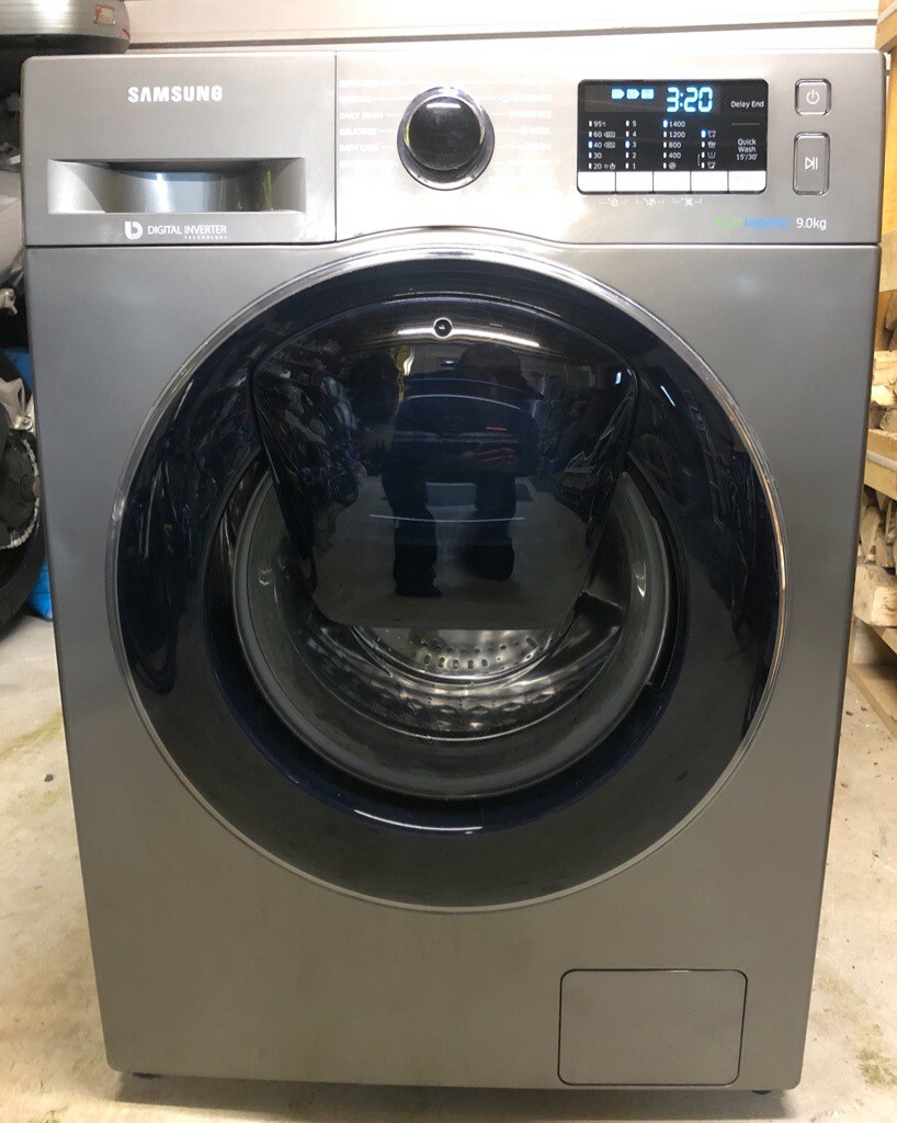 Samsung Ecobubble washing machine Sept 2018 9KG 1400 spin in Crumlin