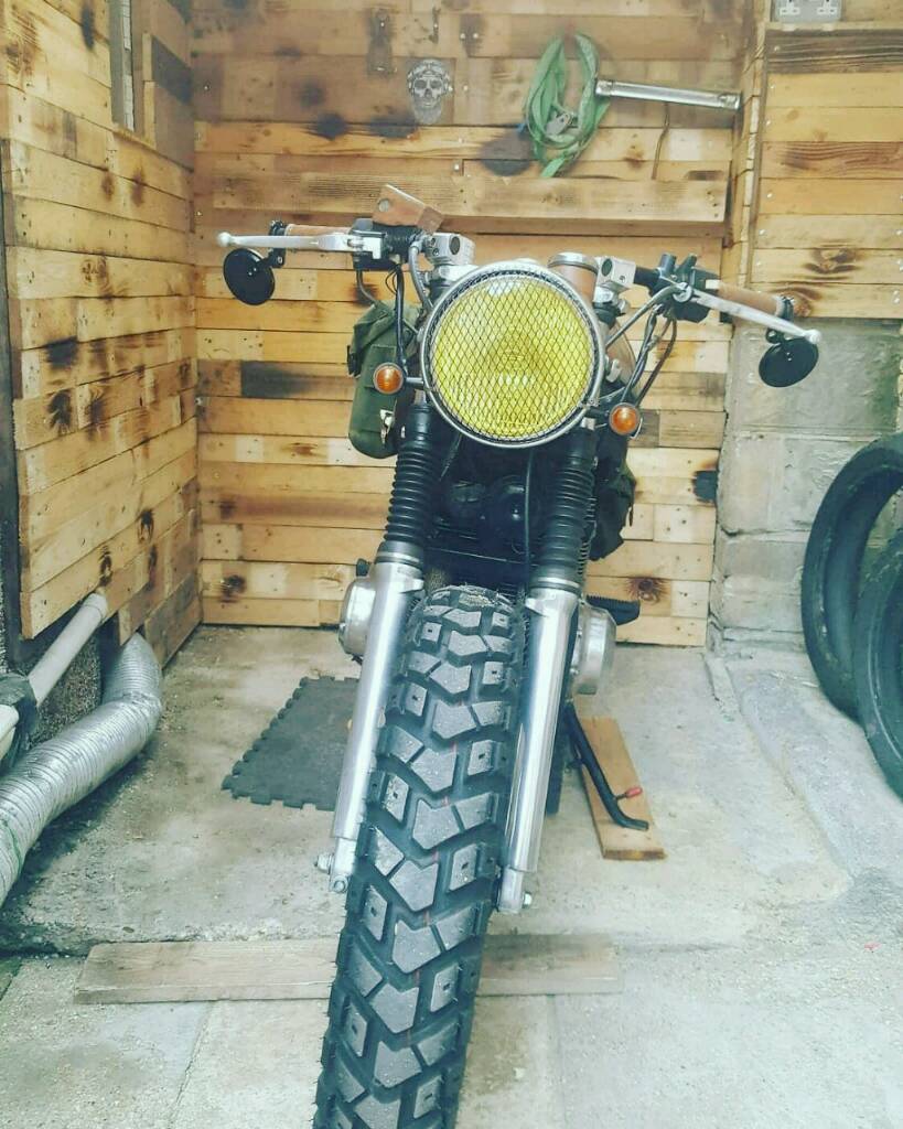 Suzuki gs500 scrambler