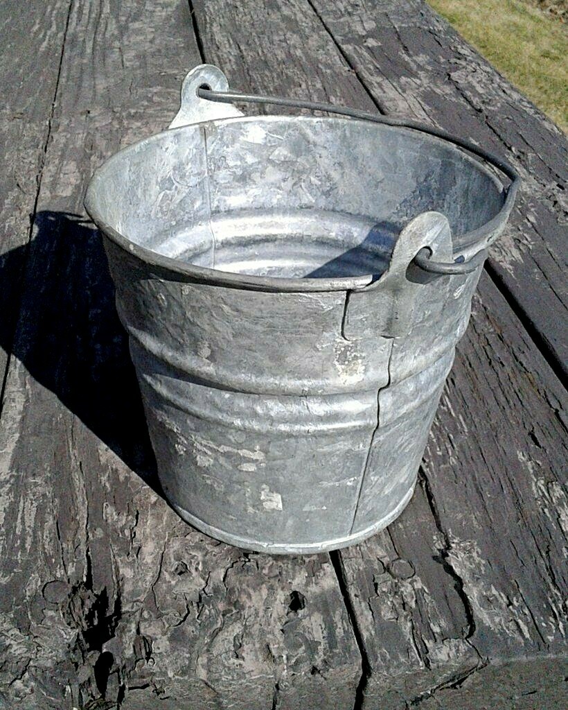 Vintage Galvanized Steel Pail Rustic Chore Bucket Farm Country Planter Small