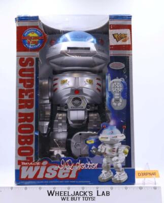 Space Wiser IQ Doctor Infrared Ray Function Super Robot Action Figure