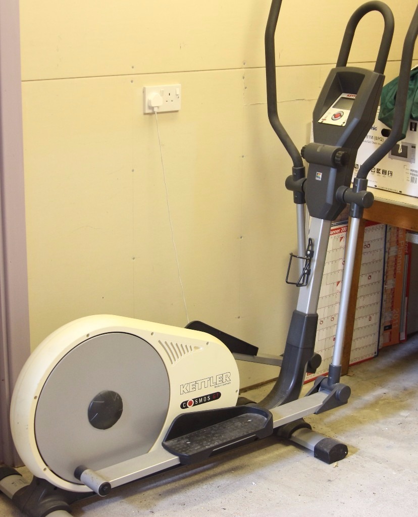 Kettler Cosmos GT Elliptical Cross Trainer in Poynton, Manchester