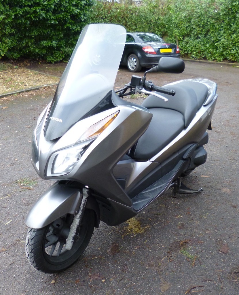 Honda Forza 300cc Maxi Scooter in Bracknell, Berkshire Gumtree
