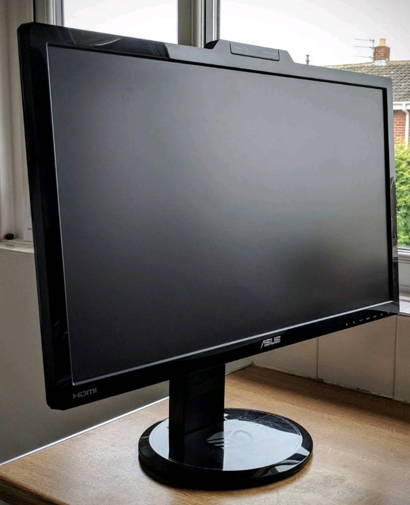 120 hz 27 inch gaming monitor for pc and consoles in Castlereagh