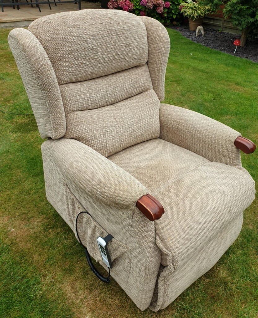 Electric rise and recline armchair in Spondon, Derbyshire Gumtree