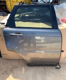 image for 2015 RANGE ROVER L494 - Right Driver Side Rear Door in Grey