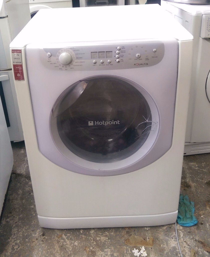 FREE DELIVERY Hotpoint 7.5KG, A+ energy rated washing machine WARRANTY