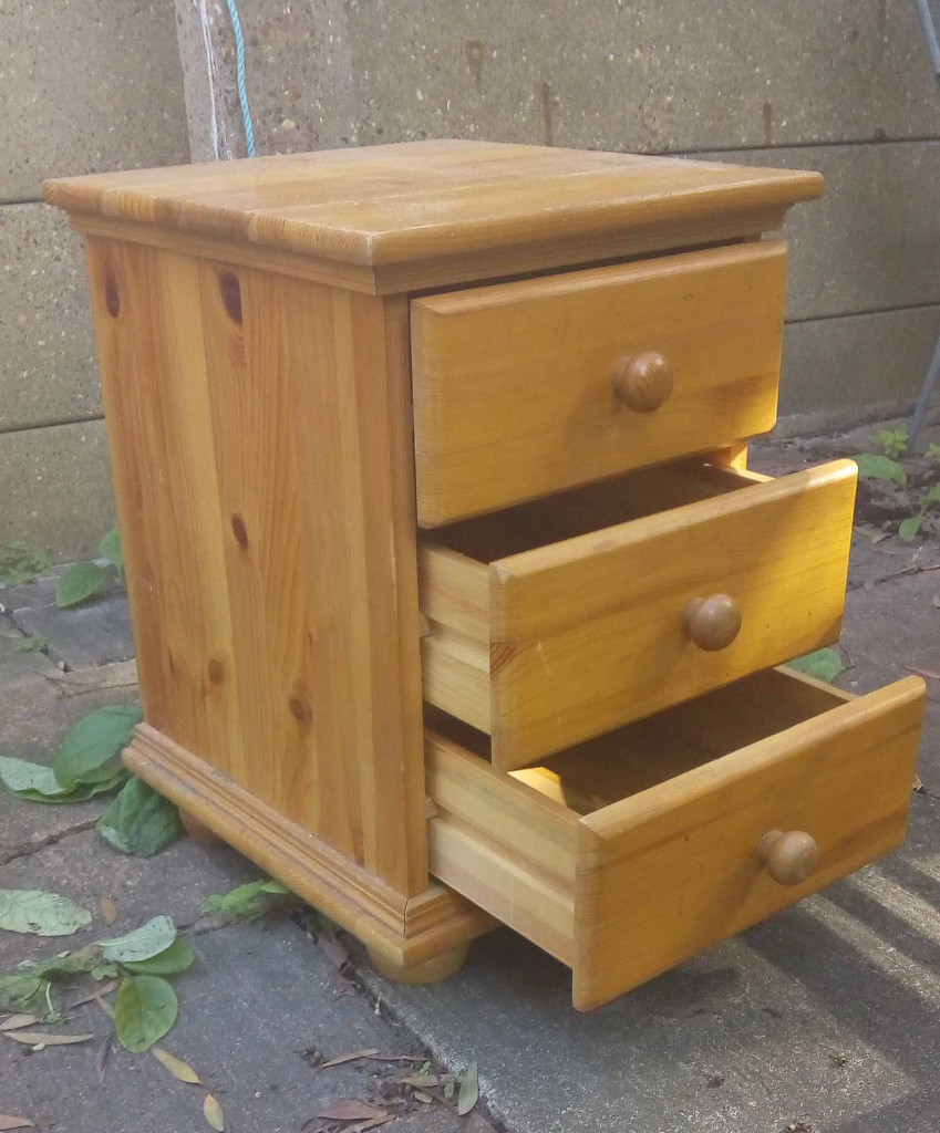 Bedside solid pine in Chiswick, London Gumtree