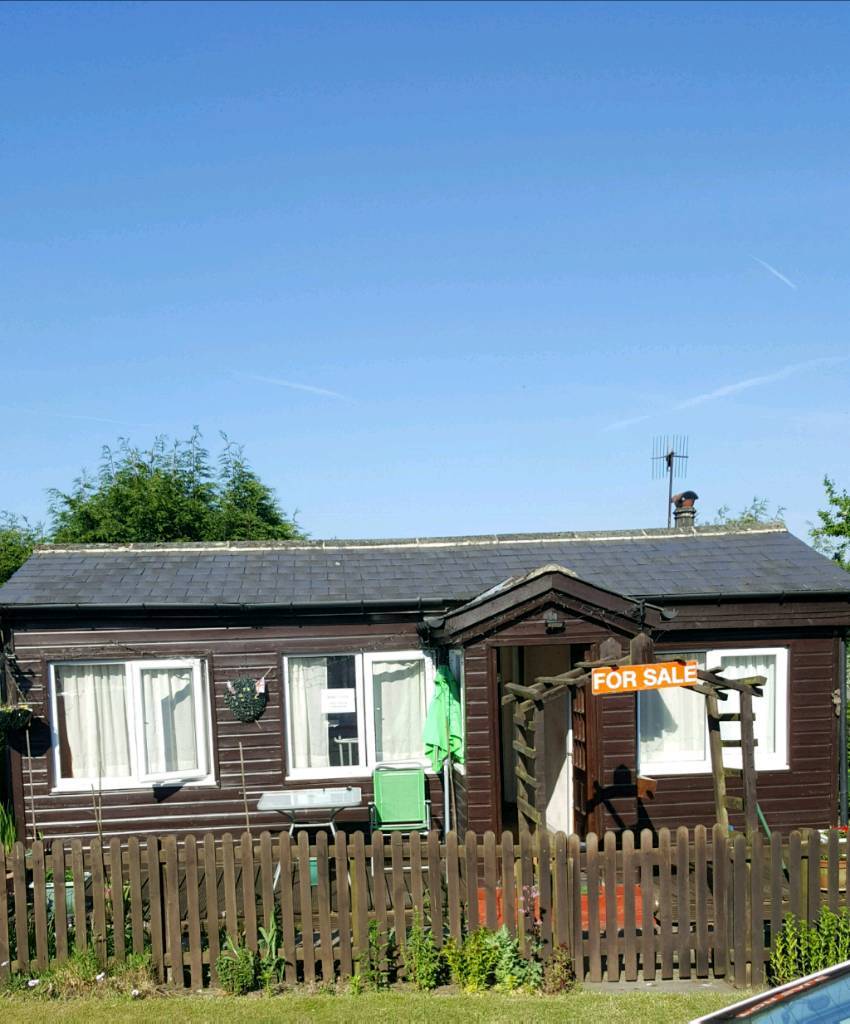 HOLIDAY CHALET, OVINGHAM, NORTHUMBERLAND in Prudhoe, Northumberland