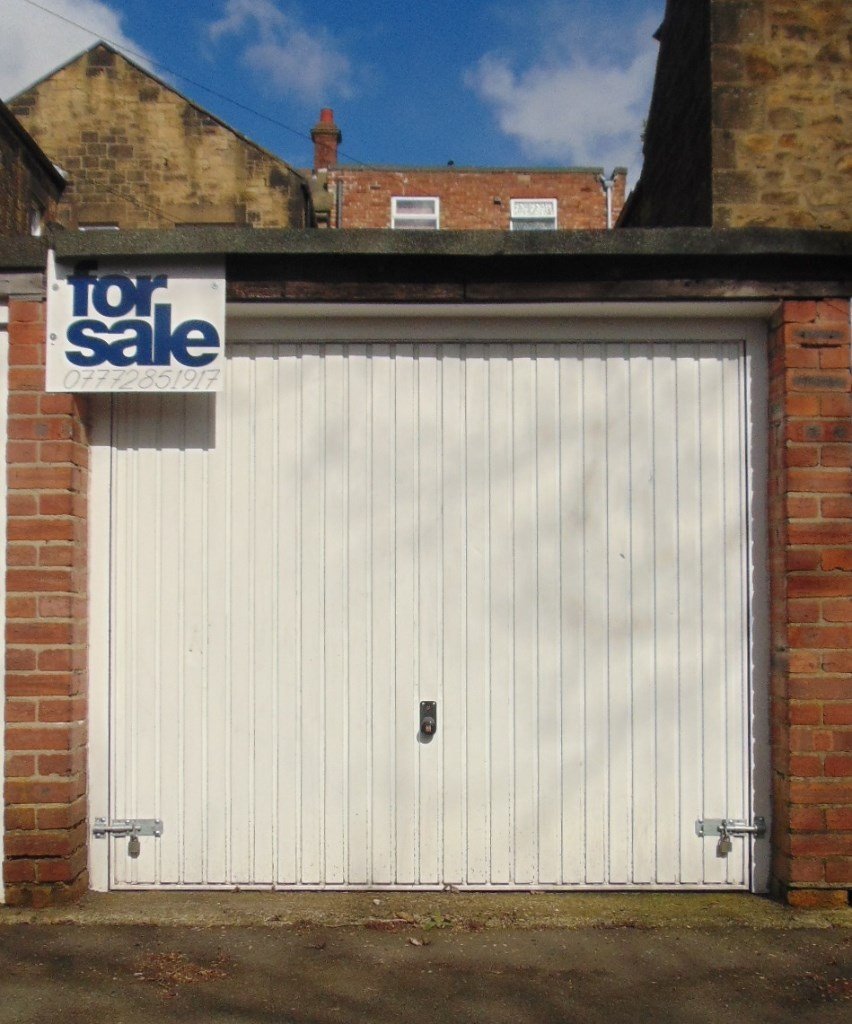 LockUp Garage for sale, Low Fell. Gateshead. Tyne and Wear. in