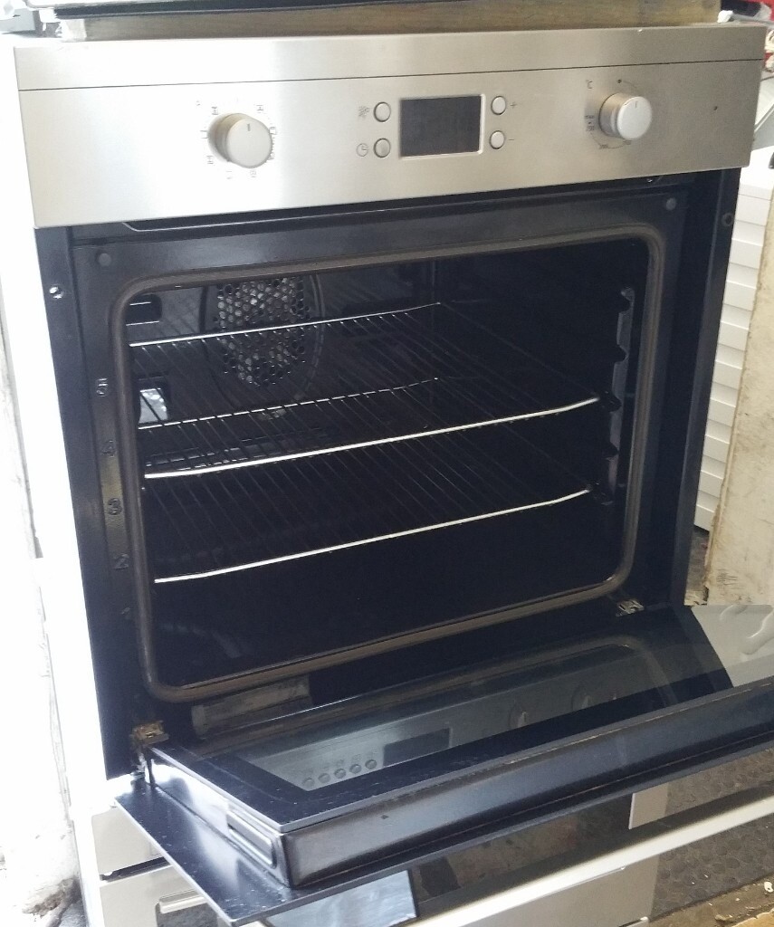 Beko integrated single fan oven under worktop in Bournemouth, Dorset