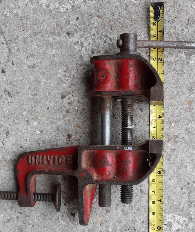 Hobby vice with adjustable tilt 3\" 70mm jaws