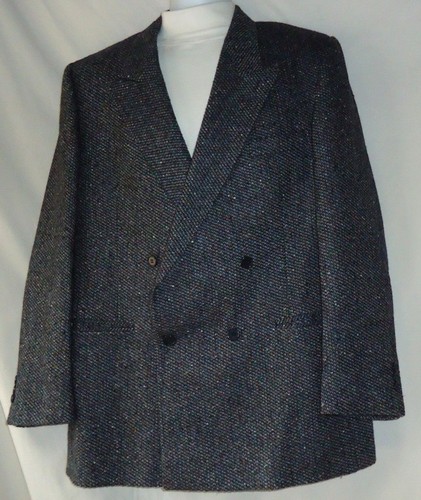 GIVENCHY NAVY ウール AND モヘア ブレザー Givenchy // Wool & Mohair Suit – VSP Consignment